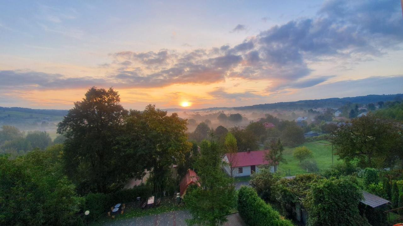 Noclegi Tyczyn Exteriör bild